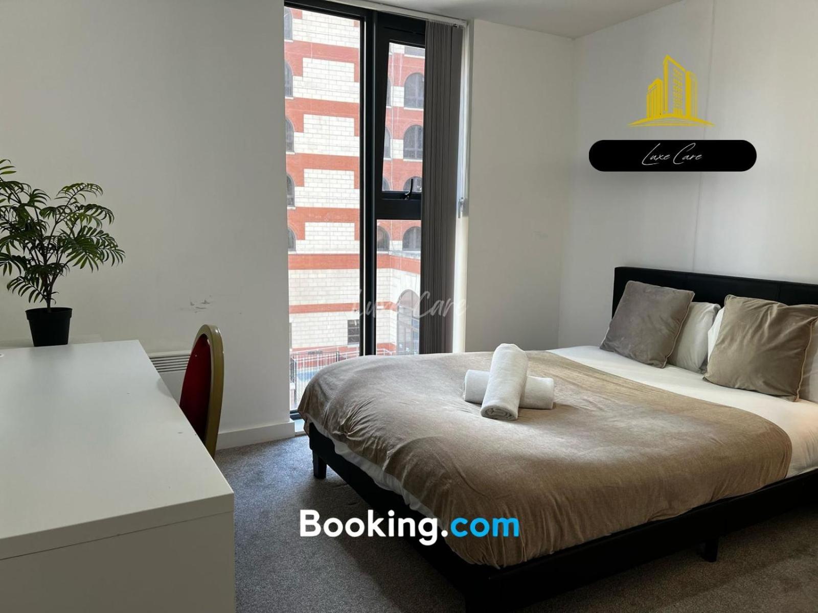 Last-Minute Specials L Book It Now L Sleeps Up To 4 L 2 Bed 2 Bath - Gym - Prime Birmingham Location L Jvt Short Lets Luaran gambar