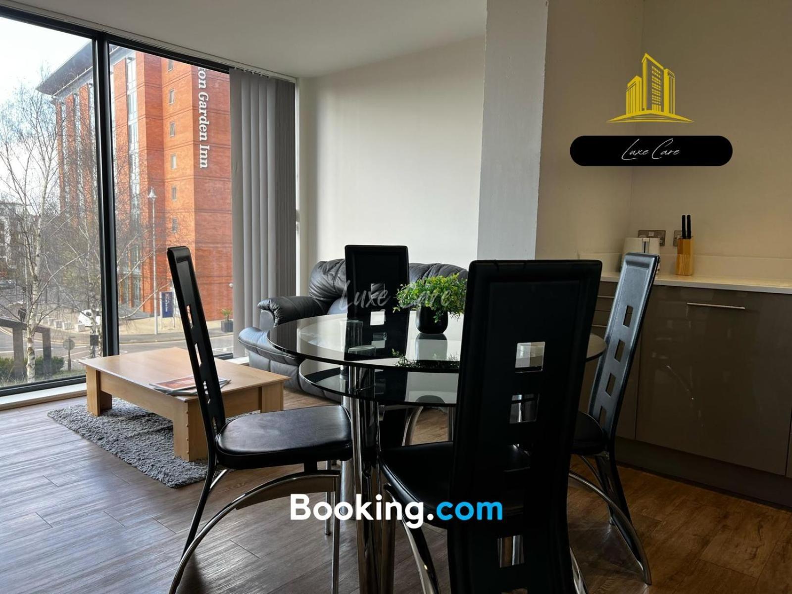 Last-Minute Specials L Book It Now L Sleeps Up To 4 L 2 Bed 2 Bath - Gym - Prime Birmingham Location L Jvt Short Lets Luaran gambar