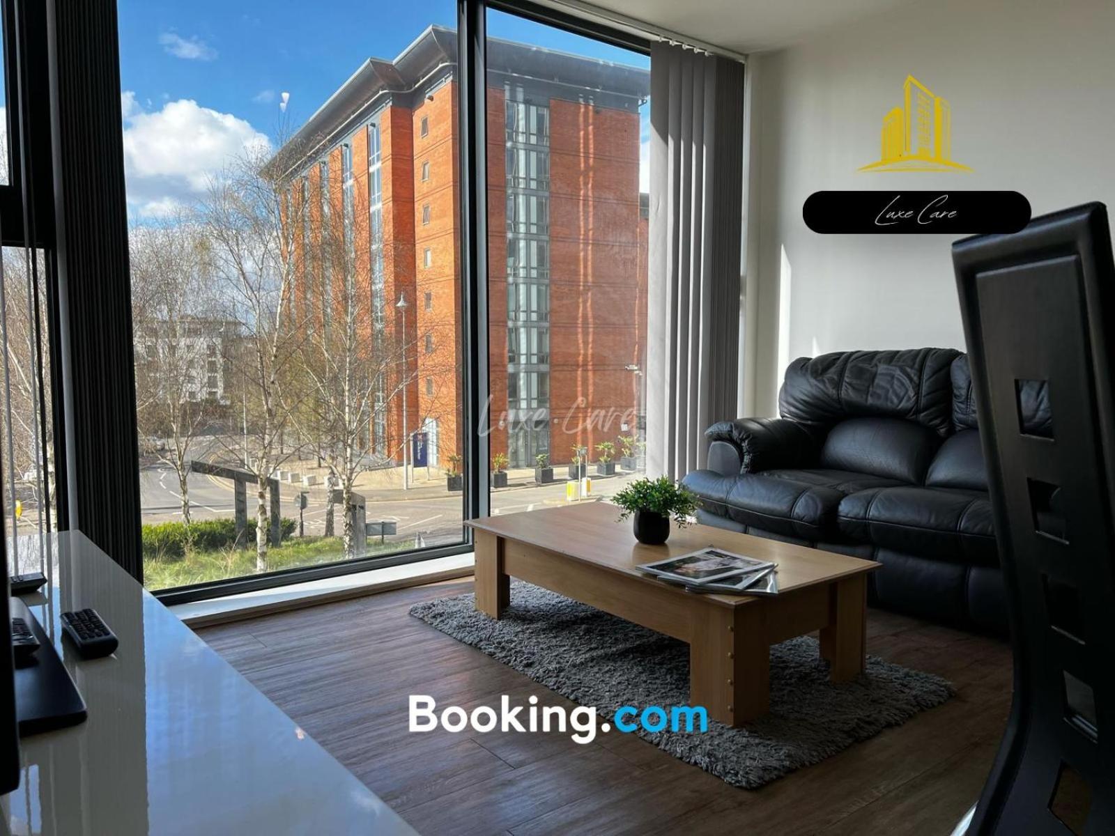 Last-Minute Specials L Book It Now L Sleeps Up To 4 L 2 Bed 2 Bath - Gym - Prime Birmingham Location L Jvt Short Lets Luaran gambar