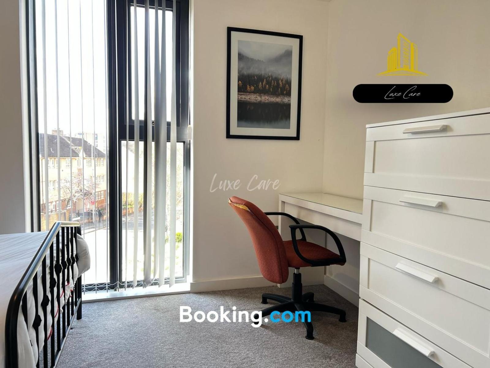 Last-Minute Specials L Book It Now L Sleeps Up To 4 L 2 Bed 2 Bath - Gym - Prime Birmingham Location L Jvt Short Lets Luaran gambar