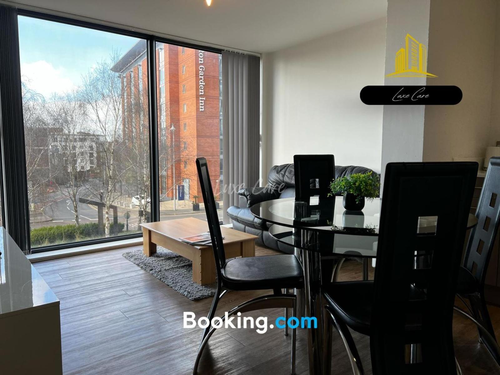 Last-Minute Specials L Book It Now L Sleeps Up To 4 L 2 Bed 2 Bath - Gym - Prime Birmingham Location L Jvt Short Lets Luaran gambar
